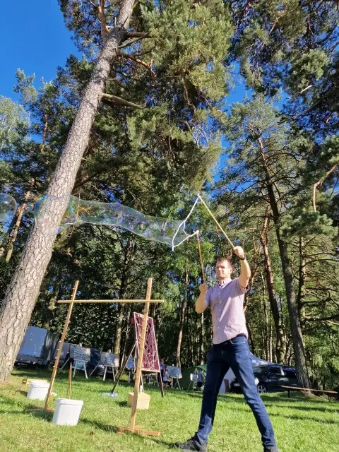 Mokykloms ir darželiams