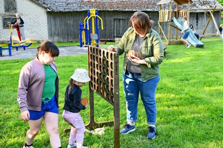 Žaidimas Ketvirtas eilėje šventėje